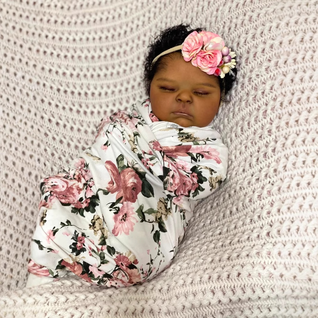 Reborn Baby Doll Silicone Realistic - Dunkle Haut Pfirsiche 19 Zoll lebensechte